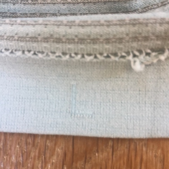 Lululemon men’s vent tee size L price firm! - Picture 3 of 4